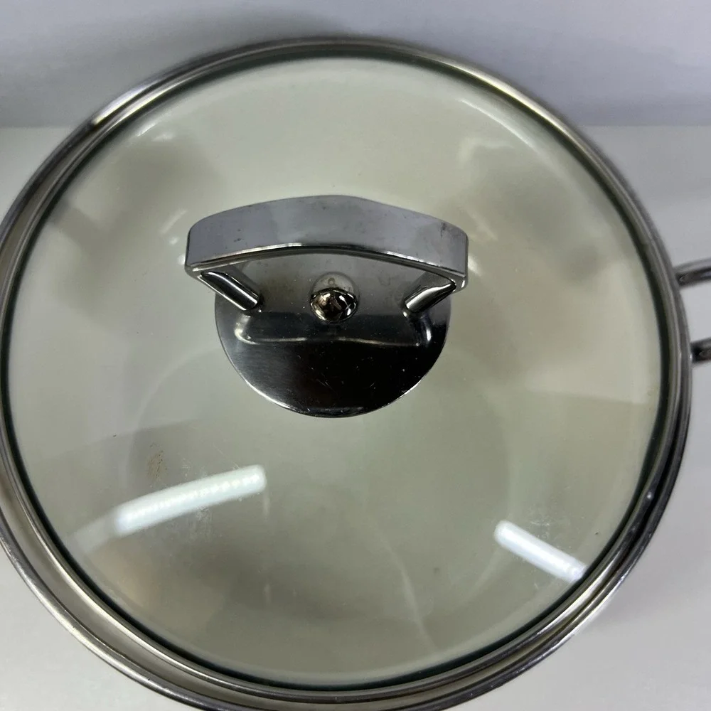 Vintage Ginnys Enamel Pan and 2 Bowls Apples Red Black Lot of 3‎ Movie Prop